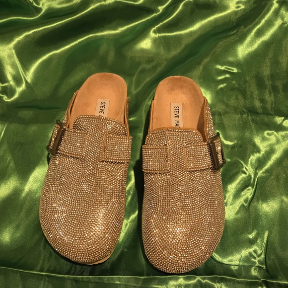 Steve Madden Gold Women's Shoes - Picture 3 of 4